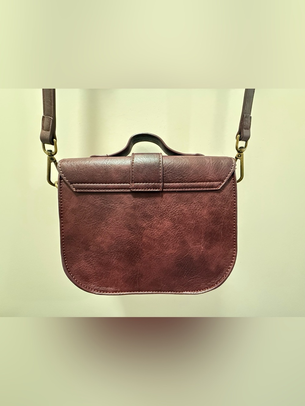 Disturbia Rosamoth Buckle Crossbody Satchel Bag - Picture 8 of 9